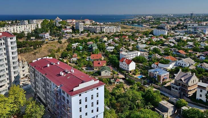россияне активно скупают недвижимость в Крыму