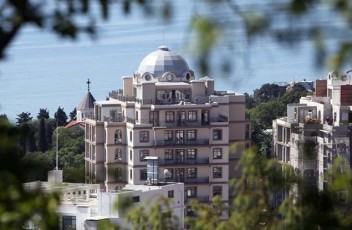 В Крыму раскупают дорогие квартиры