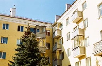 Как правильно сдавать квартиру в аренду: риск или выгода?