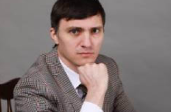 Андрей Лютов